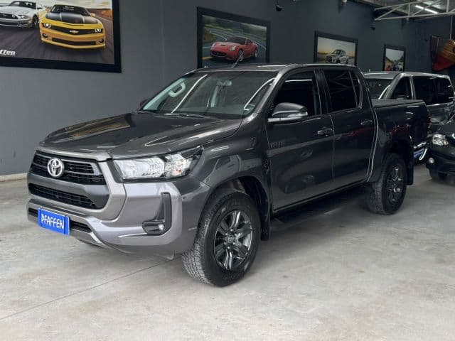 TOYOTA HILUX 4X4 D/C SRX 2.8 TDI 6 A/T - Miniatura 2